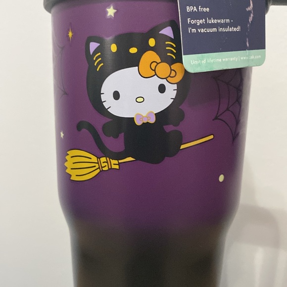 Halloween Hello Kitty Tumbler Limited  Edition 40oz NWT - Picture 3 of 5